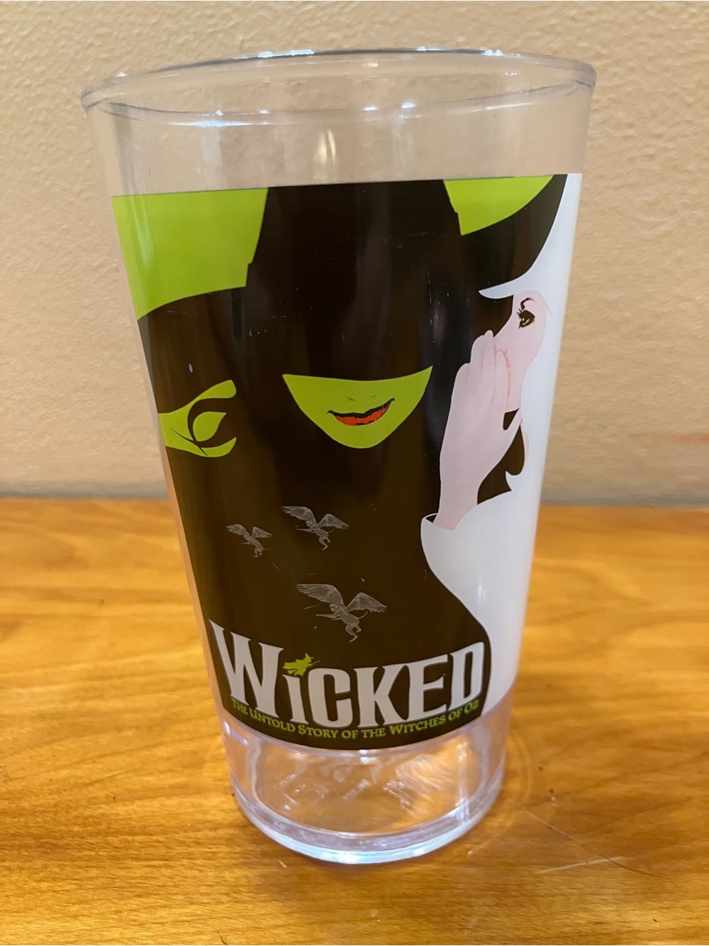 Universal broadway souvenir Wicked Musical Clear Plastic Cup